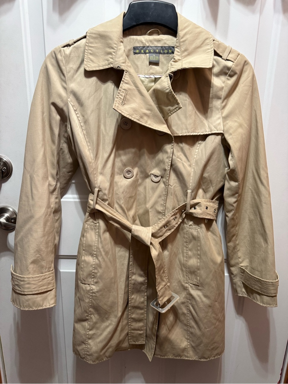 Kenneth Cole Reaction Tan/Khaki Double-Breasted Trench Coat with Belt M